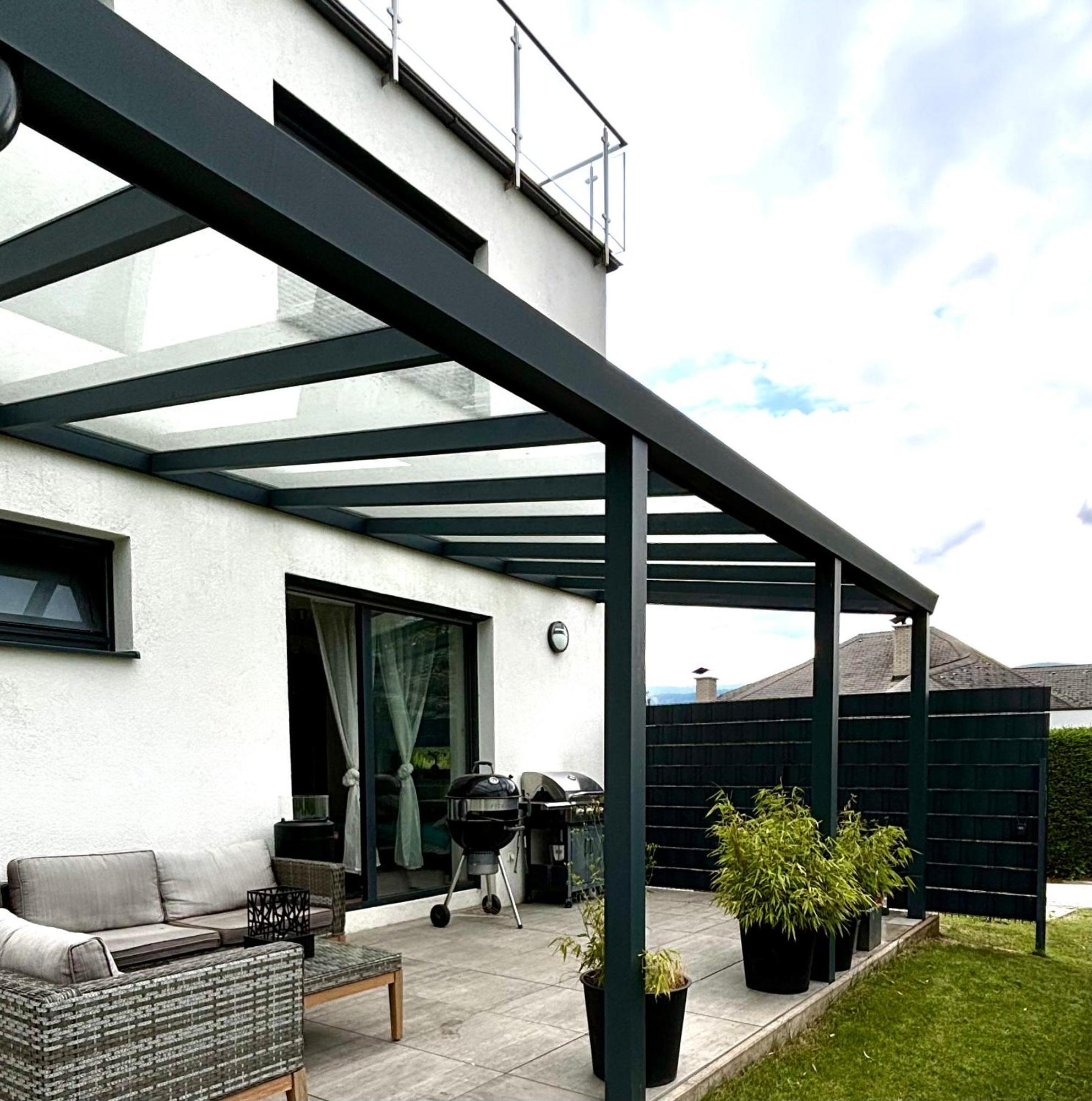Schoene Wohnung Mit Terrasse Und Parkplatz Velden am Woerthersee Exterior photo